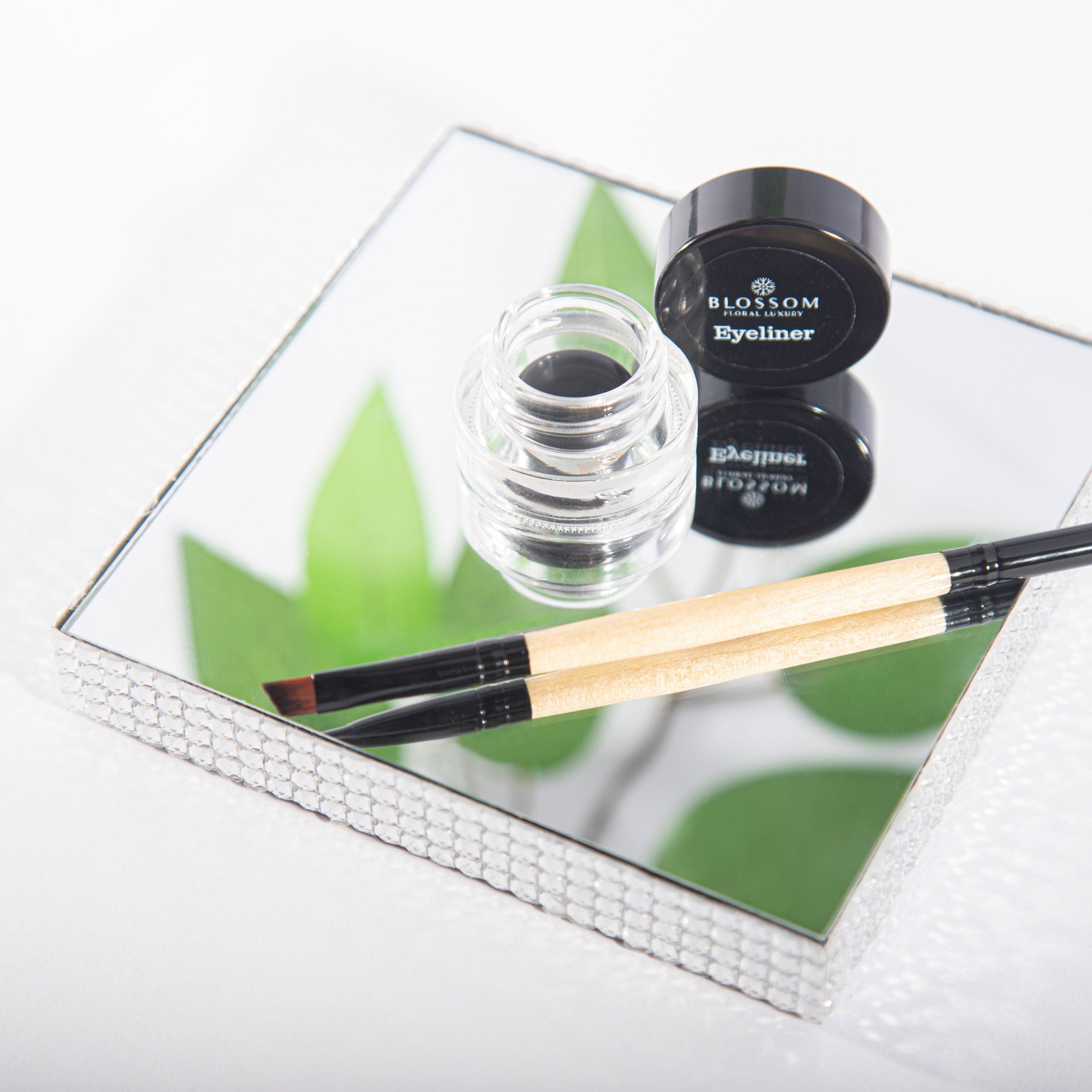 Eyeliner - Gallery 2