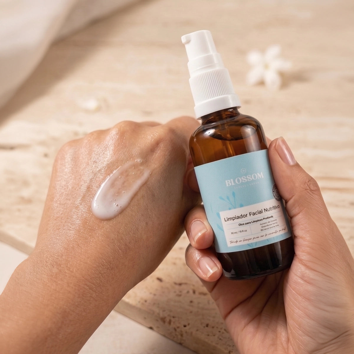 LIMPIADOR FACIAL NUTRITIVO